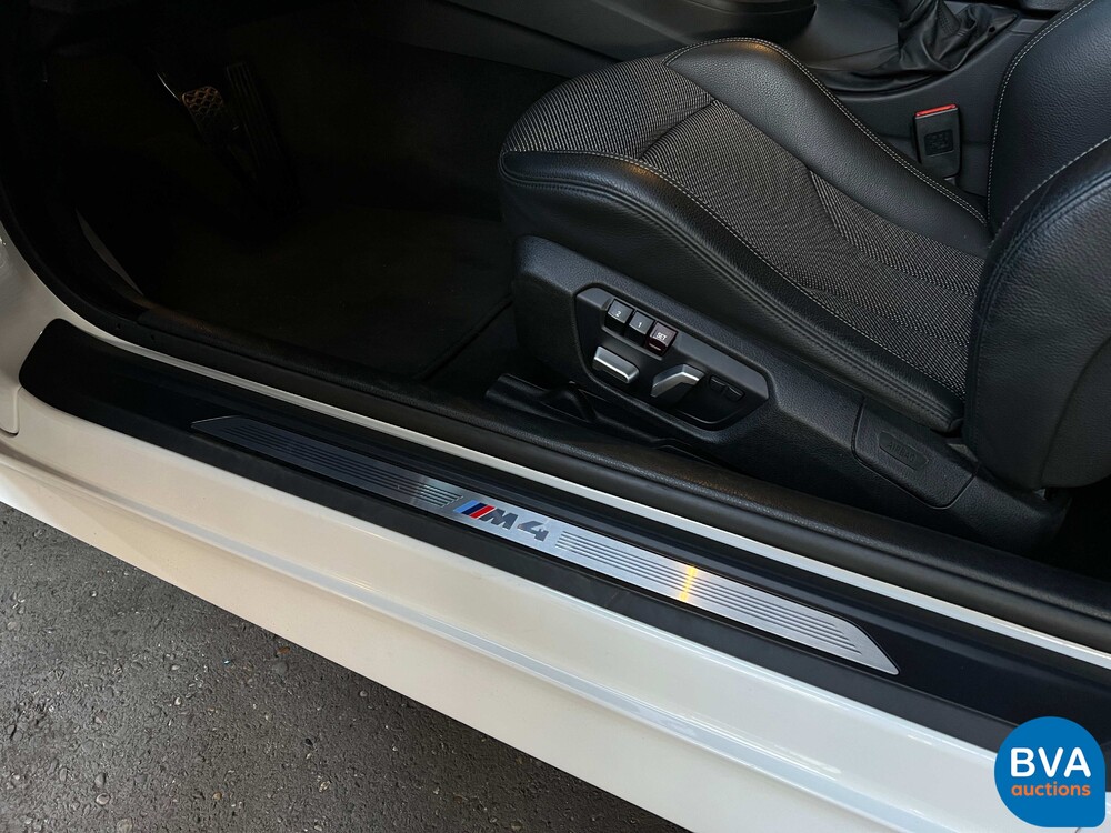 BMW M4 Competition Coupé M-Sport 450PS 2017 M-PERFORMANCE.