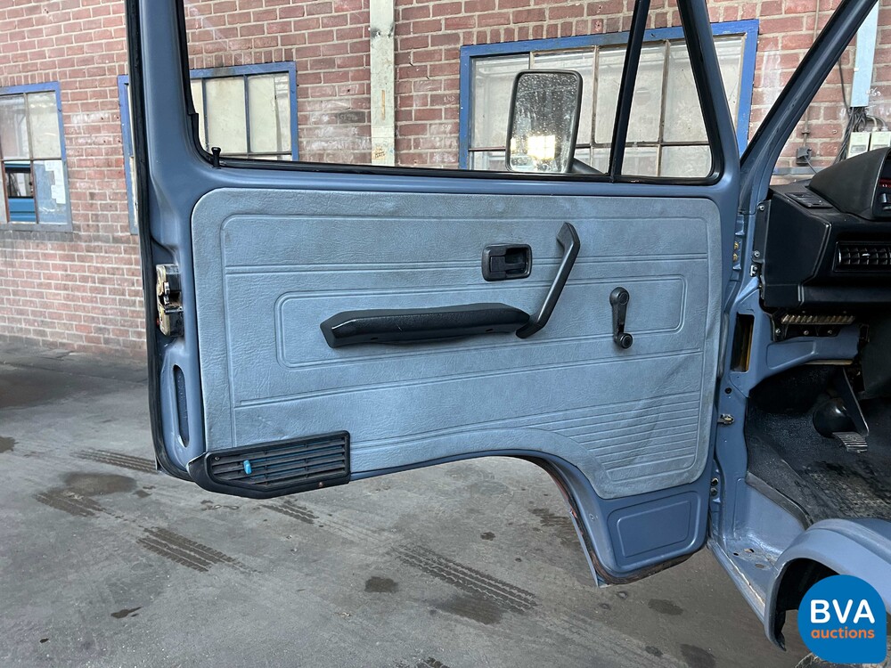 Volkswagen T3 Kleinbus 9 Personen 60pk 1980, GH-44-ZT.