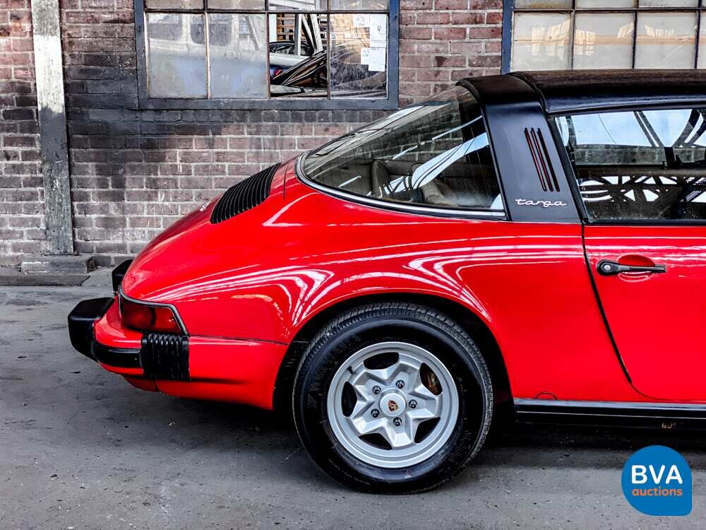 Porsche 911s Targa 179PS 1976.