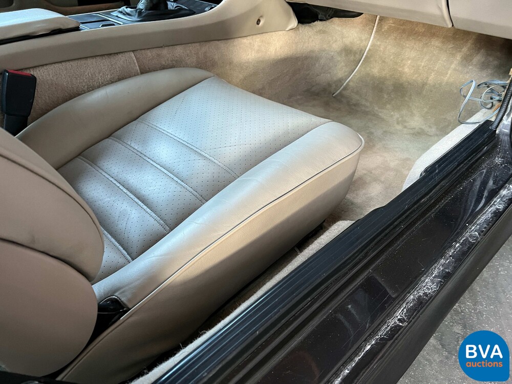 Porsche 944 Turbo 220 PS Baujahr 1986.