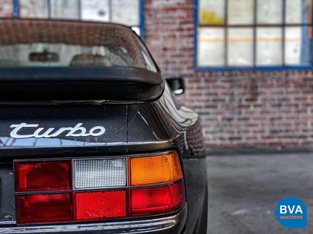 Porsche 944 Turbo 220 PS Baujahr 1986.