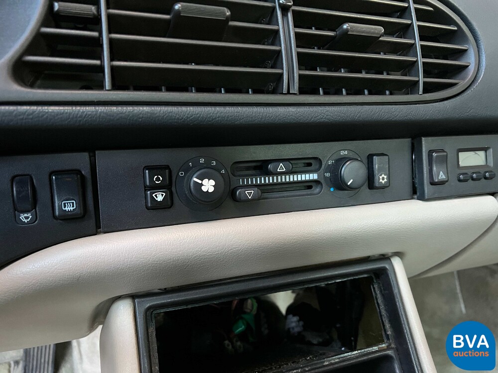 Porsche 944 Turbo 220 PS Baujahr 1986.