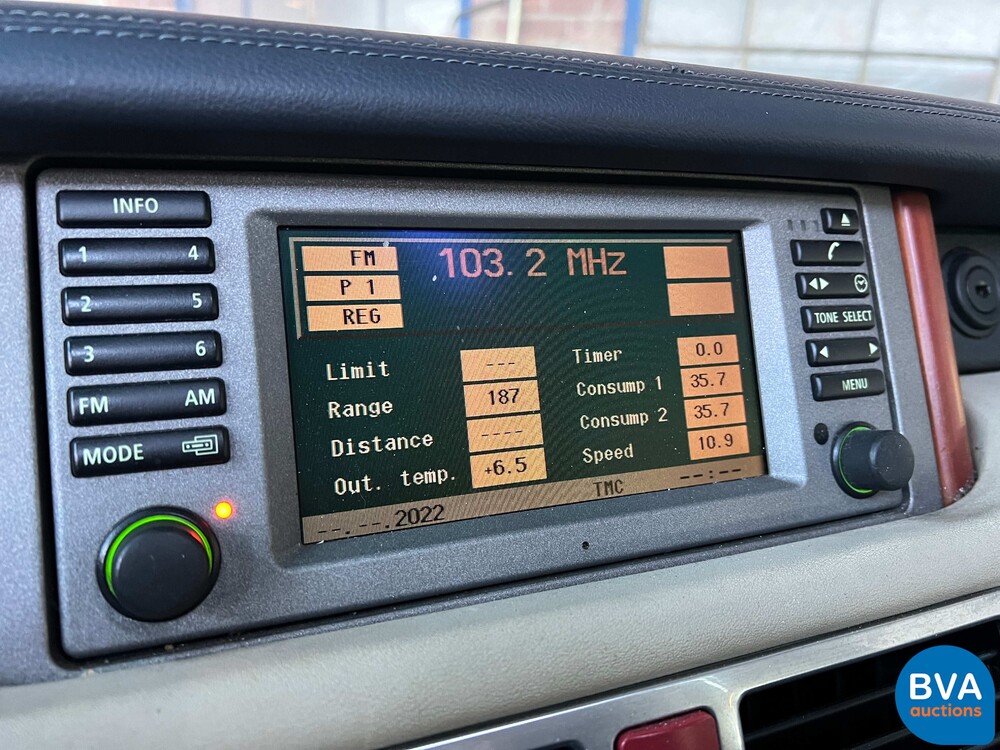 Land Rover Range Rover Vogue 4.4 V8 286PS 2002 -Org. NL-, 11-JN-TJ.