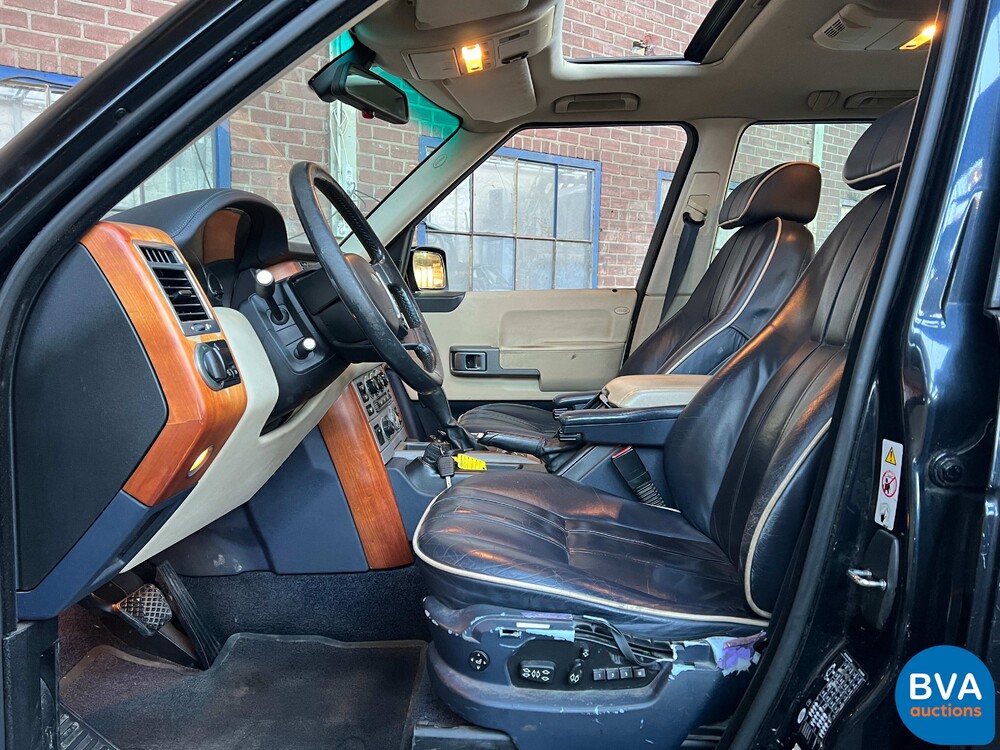 Land Rover Range Rover Vogue 4.4 V8 286PS 2002 -Org. NL-, 11-JN-TJ.