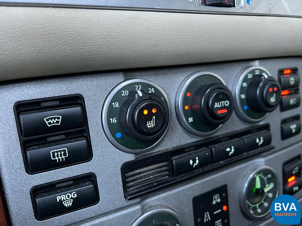 Land Rover Range Rover Vogue 4.4 V8 286PS 2002 -Org. NL-, 11-JN-TJ.