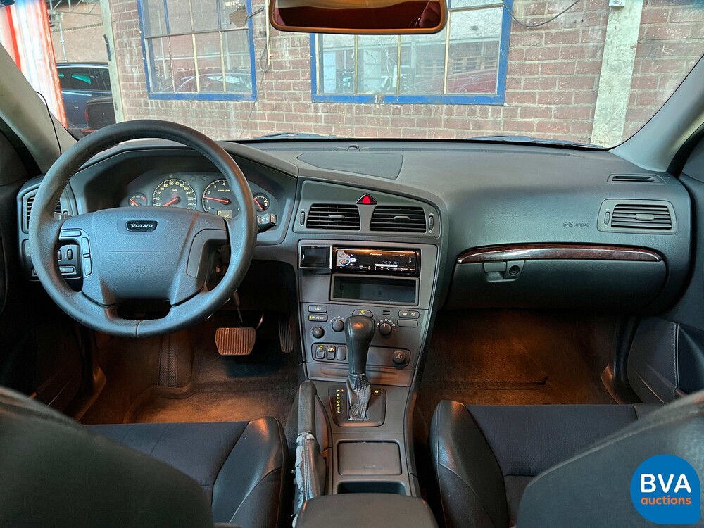 Volvo V70 2.4 Comfortline 7Personen 140PS 2001 -Org. NL-,10-HB-JN.