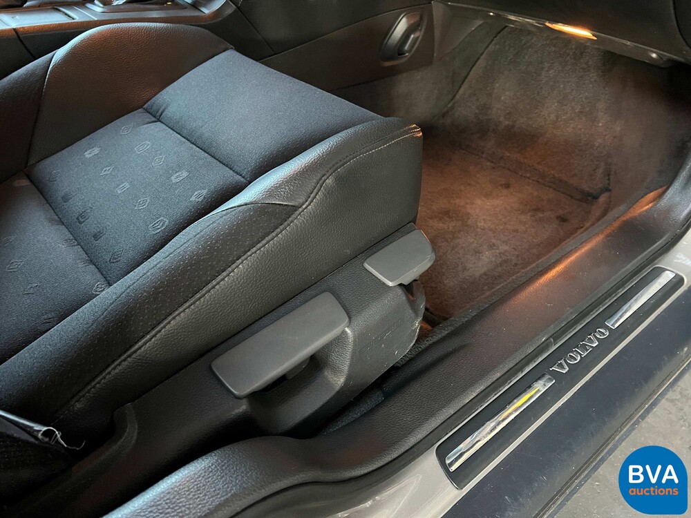 Volvo V70 2.4 Comfortline 7Personen 140PS 2001 -Org. NL-,10-HB-JN.