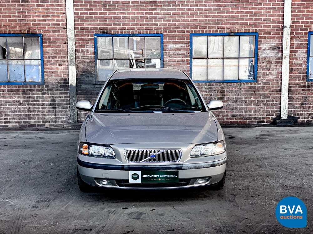 Volvo V70 2.4 Comfortline 7Personen 140PS 2001 -Org. NL-,10-HB-JN.