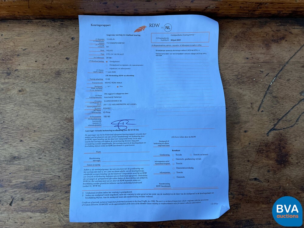 Volvo V70 2.4 Comfortline 7Personen 140PS 2001 -Org. NL-,10-HB-JN.