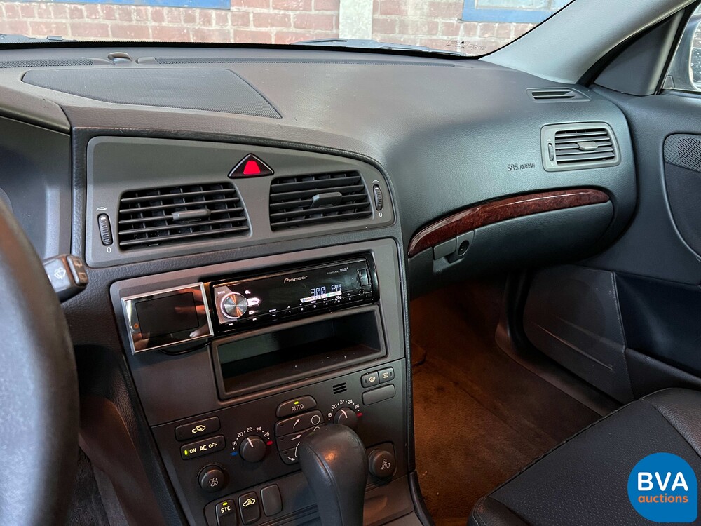 Volvo V70 2.4 Comfortline 7Personen 140PS 2001 -Org. NL-,10-HB-JN.