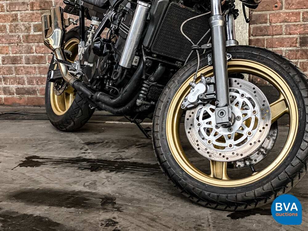 Kawasaki GPZ900 Cafe Racer 80hp 1991, MK-33-ZB.