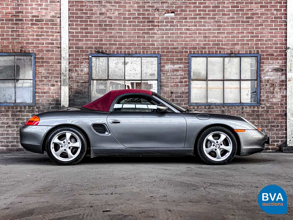 Porsche-Boxster 986 2.7 220 PS 2002 -YOUNGTIMER-.