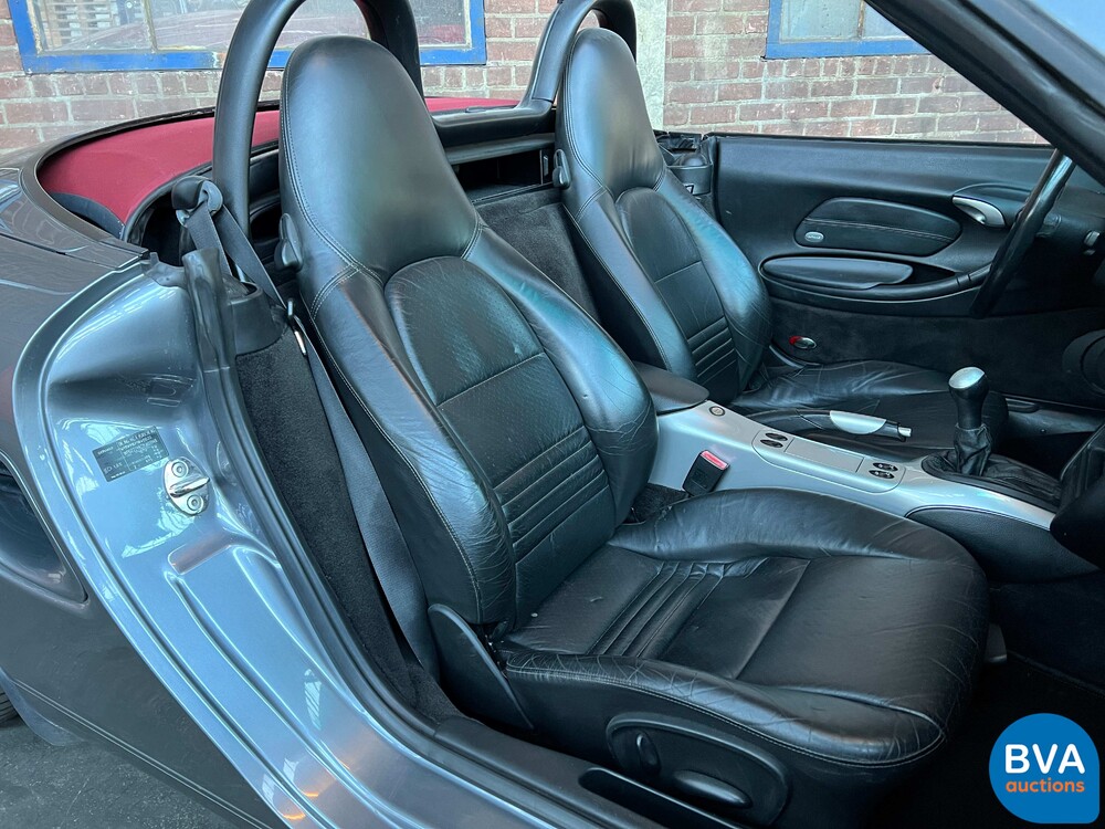 Porsche-Boxster 986 2.7 220 PS 2002 -YOUNGTIMER-.