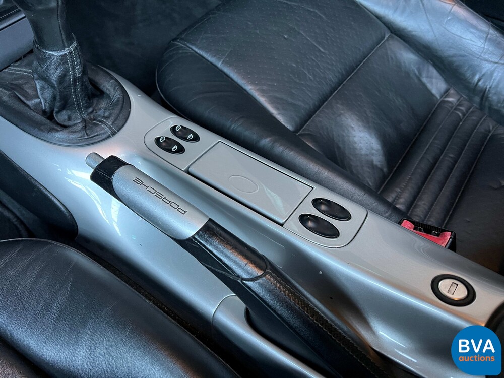 Porsche-Boxster 986 2.7 220 PS 2002 -YOUNGTIMER-.