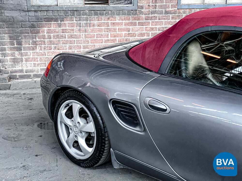 Porsche-Boxster 986 2.7 220 PS 2002 -YOUNGTIMER-.