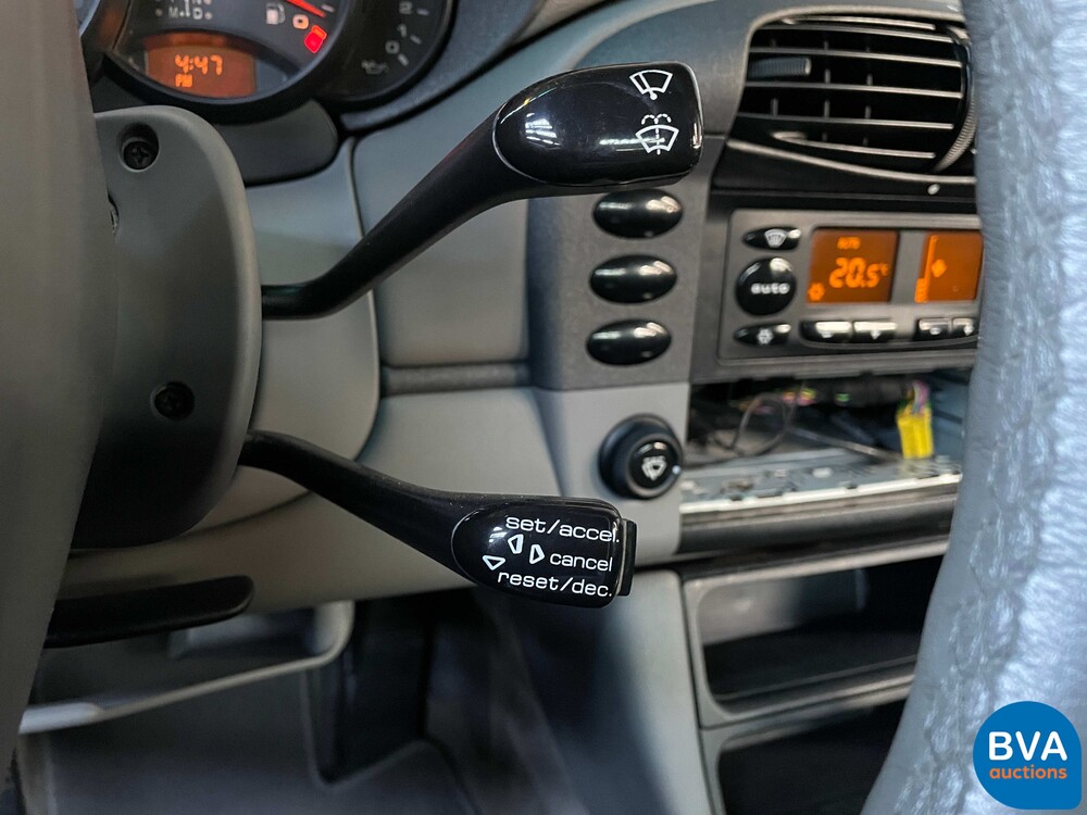 Porsche 911 Cabrio 3.4 Carrera 300PS 996 1999 -YOUNGTIMER-.