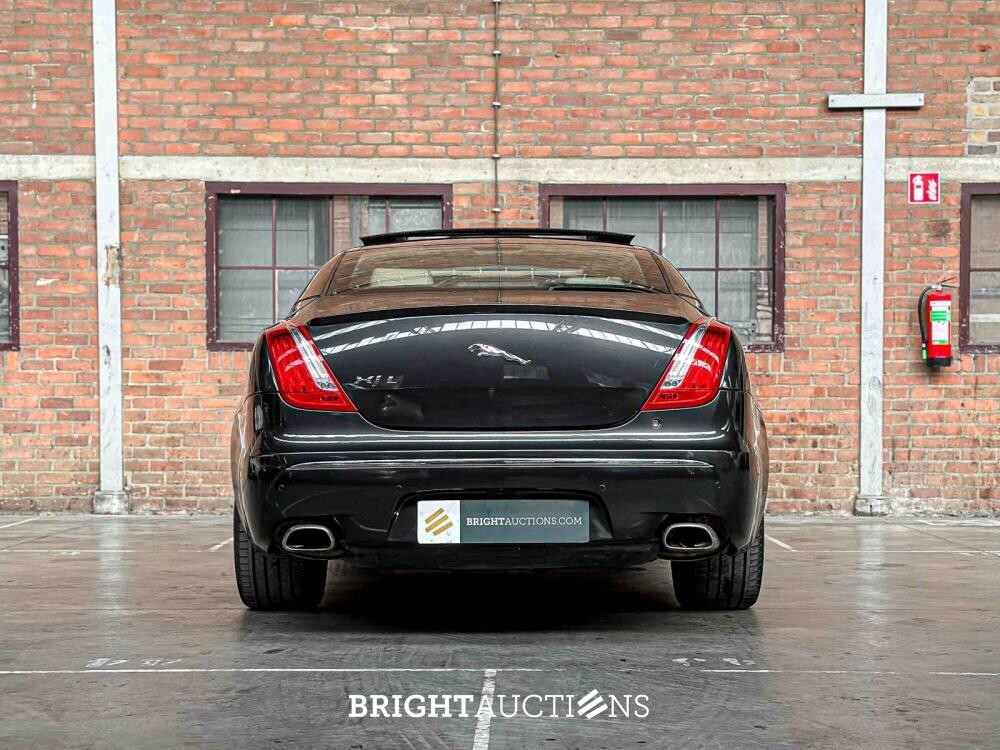 Jaguar XJ L 5.0 V8 LWB Portfolio 385pk 2011 MY