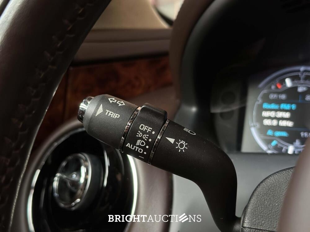 Jaguar XJ L 5.0 V8 LWB Portfolio 385pk 2011 MY