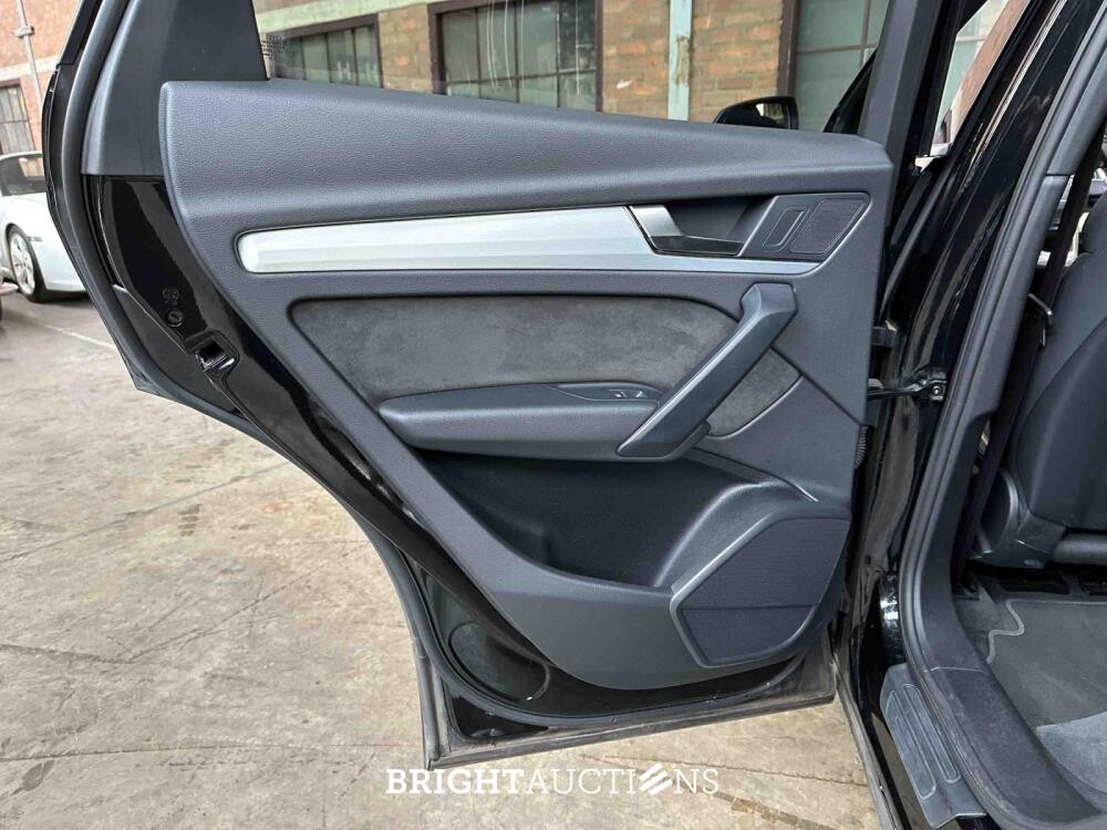 Audi Q5 40 TDI Quattro Sport S-Line Edition 190pk 2019, J-615-DG