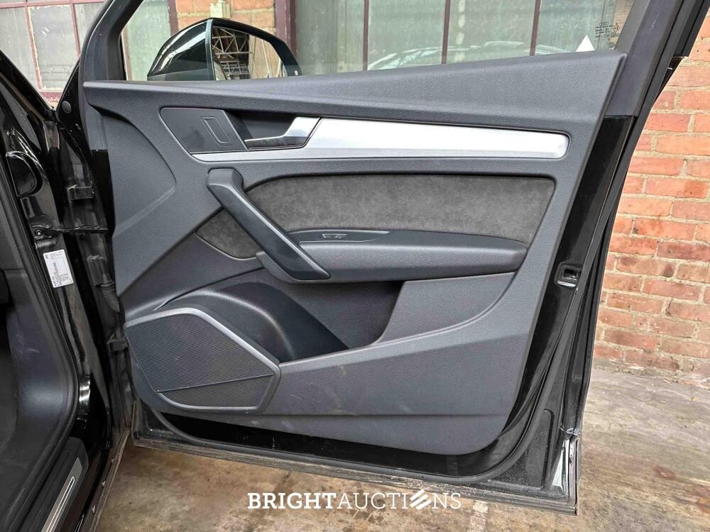 Audi Q5 40 TDI Quattro Sport S-Line Edition 190pk 2019, J-615-DG