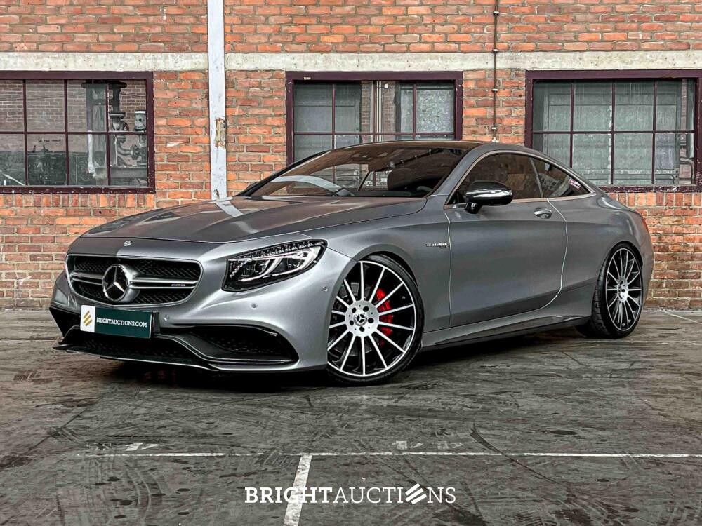 Mercedes-AMG S63 AMG 5.5 V8 4Matic 585pk 2015 S-Klasse Coupe Mercedes-Benz, N-942-DN