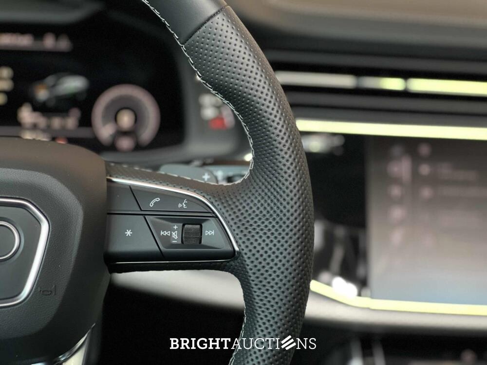 Audi Q8 60 TFSIe Quattro S-Line 490pk 2025 Plug-In Hybrid Fabrieksgarantie