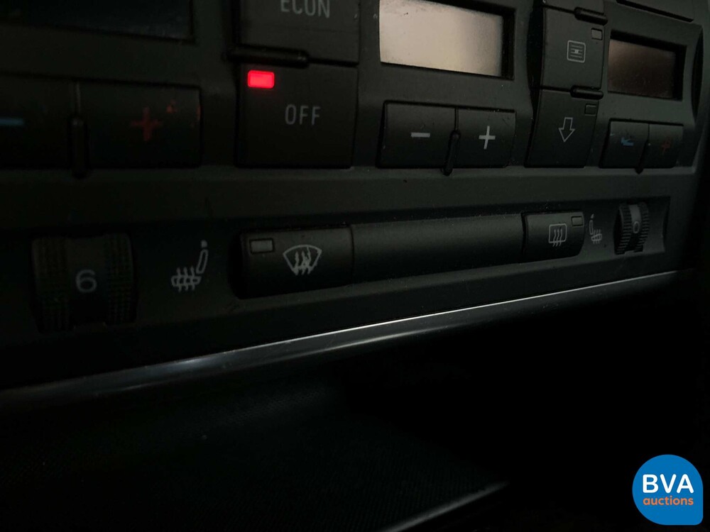 Audi A4 Cabriolet 2.4 V6 Exclusive 170pk 2002 -Org. NL- YOUNGTIMER, 39-JH-NG