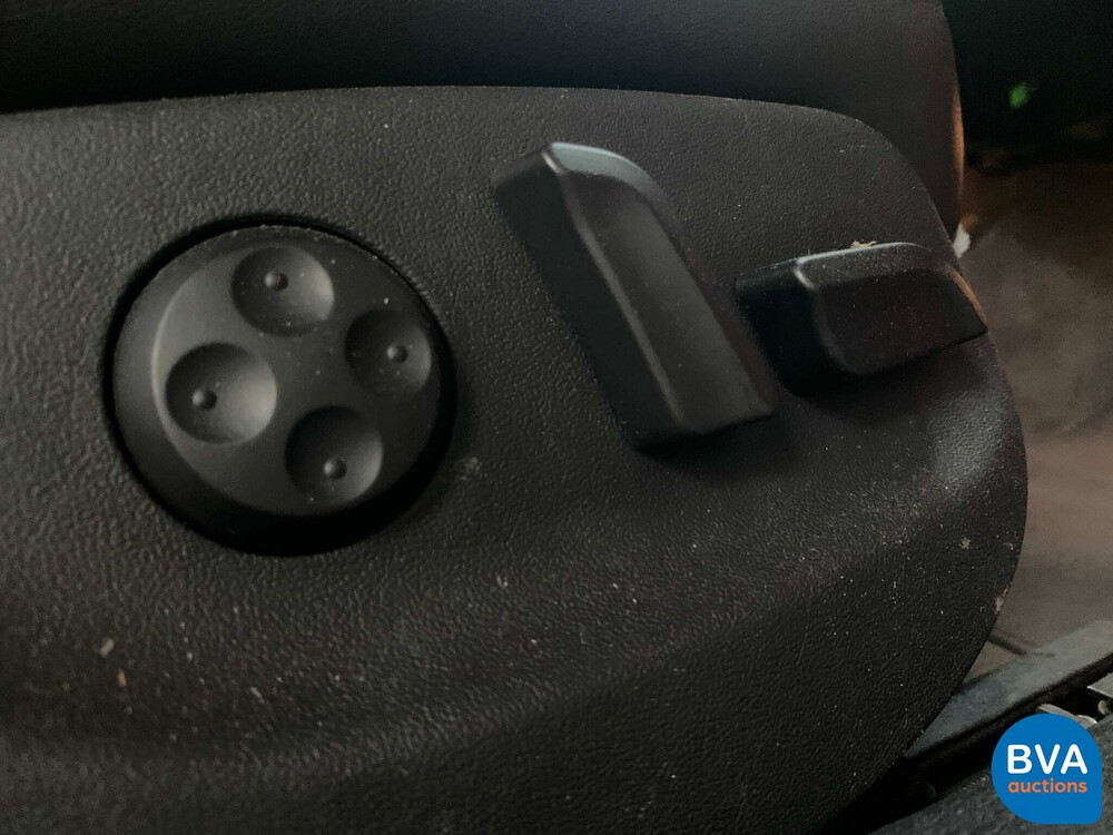 Audi A4 Cabriolet 2.4 V6 Exclusive 170pk 2002 -Org. NL- YOUNGTIMER, 39-JH-NG