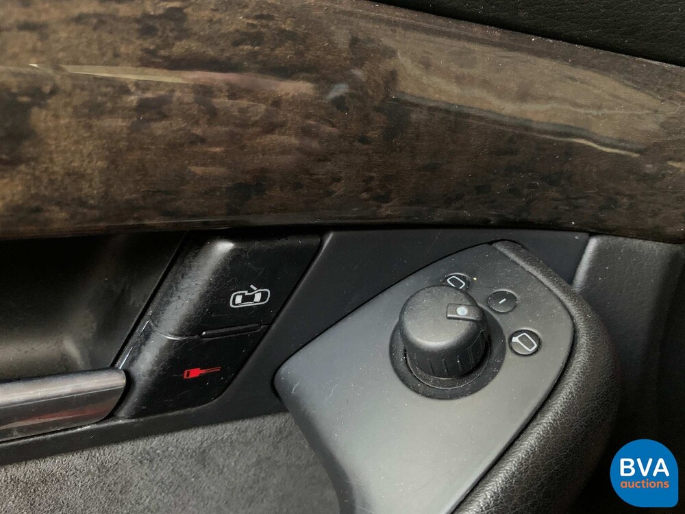 Audi A4 Cabriolet 2.4 V6 Exclusive 170pk 2002 -Org. NL- YOUNGTIMER, 39-JH-NG