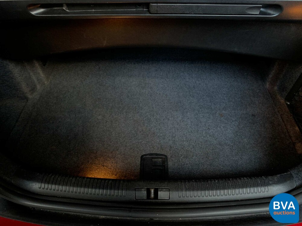 Audi A4 Cabriolet 2.4 V6 Exclusive 170pk 2002 -Org. NL- YOUNGTIMER, 39-JH-NG