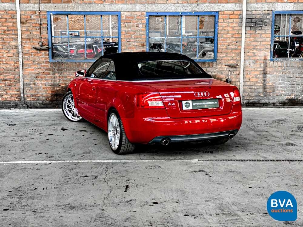 Audi A4 Cabriolet 2.4 V6 Exclusive 170pk 2002 -Org. NL- YOUNGTIMER, 39-JH-NG