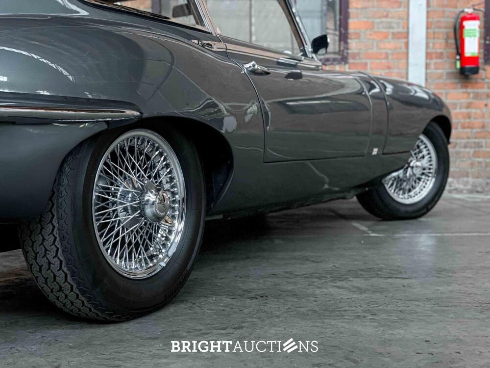 Jaguar E-Type 4.2 I6 Series 2+2 265pk 1969, AL-48-63