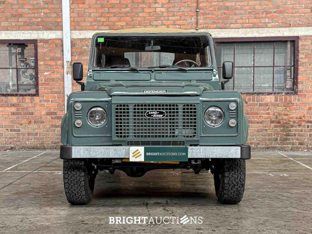 Land Rover Defender 90 Soft Top 2.5l 115pk 1993