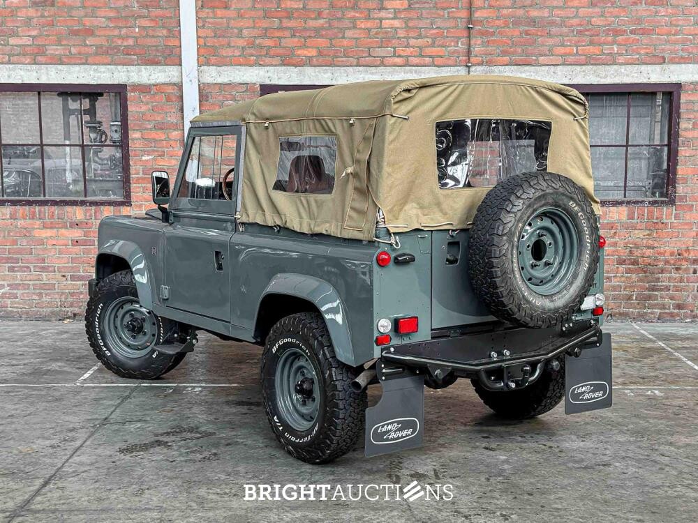 Land Rover Defender 90 Soft Top 2.5l 115pk 1993