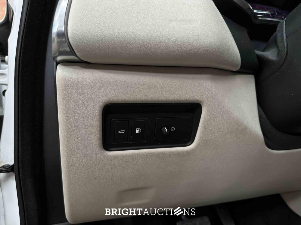 Jaguar F-Pace 2.0 P400e PHEV R-Dynamic S 300pk 2022 (Origineel-NL & 1e Eigenaar), R-884-KV