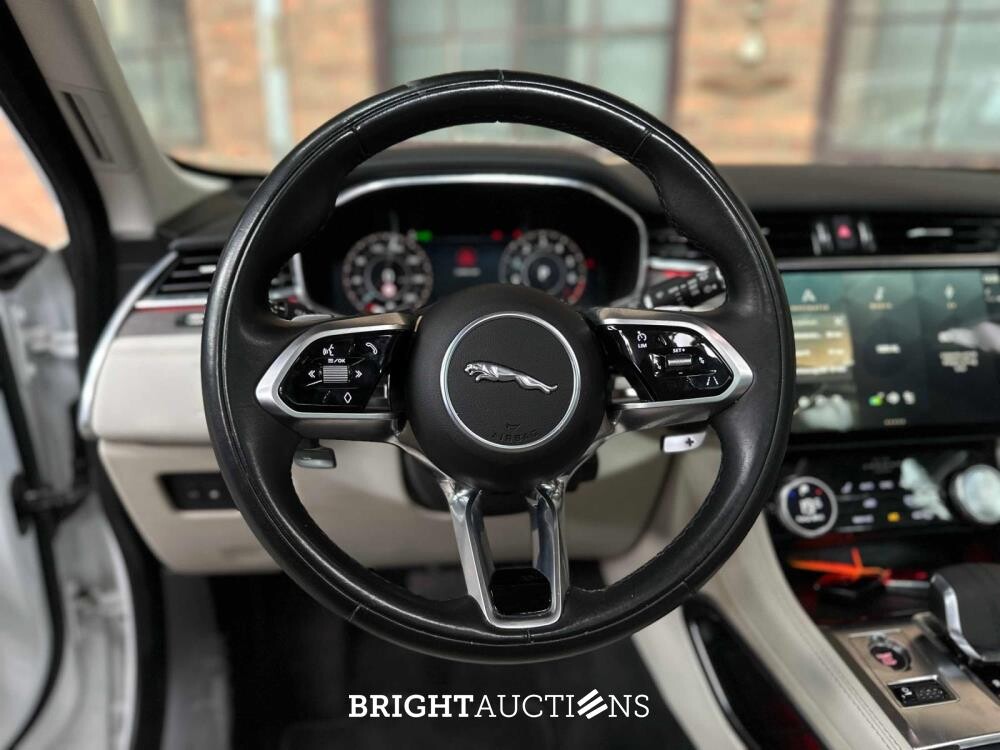 Jaguar F-Pace 2.0 P400e PHEV R-Dynamic S 300pk 2022 (Origineel-NL & 1e Eigenaar), R-884-KV