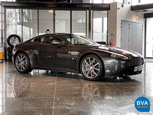 Aston Martin V8 S Vantage 4.7 436hp 2011 -Org. NL-, 14-RZV-9.