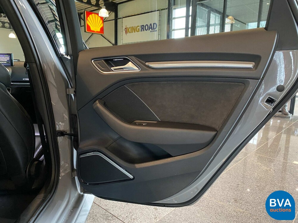 Audi RS3 Sportback 2.5TFSI Quattro 400hp 2018 FACELIFT Nardo-Grey.
