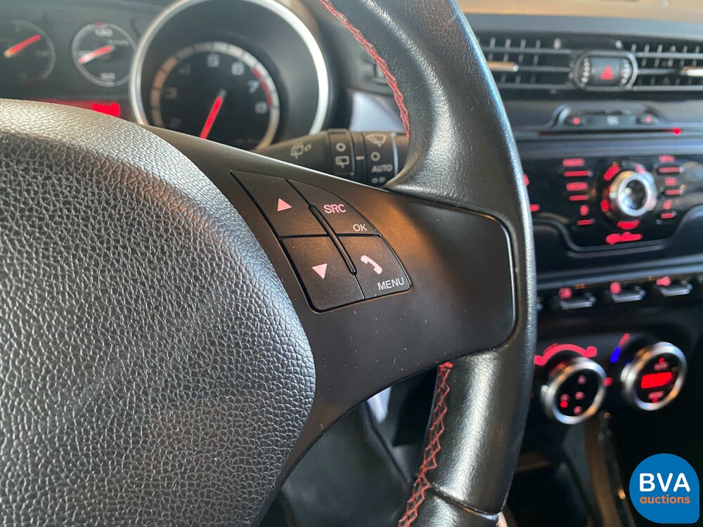 Alfa Romeo Giulietta 1.4T Distinctive 170hp 2011 -Org. NL-, 08-RSH-1.