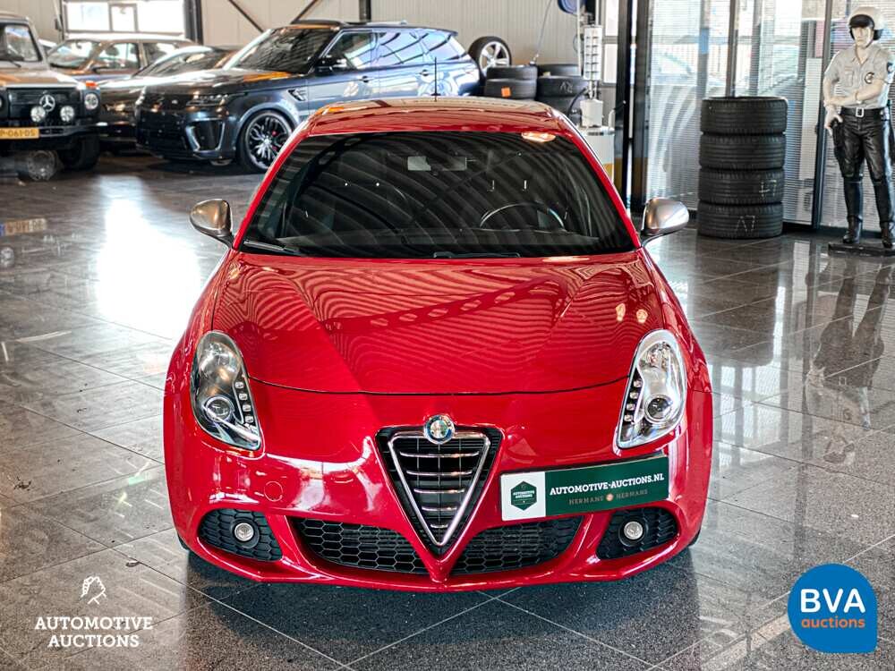 Alfa Romeo Giulietta 1.4T Distinctive 170hp 2011 -Org. NL-, 08-RSH-1.