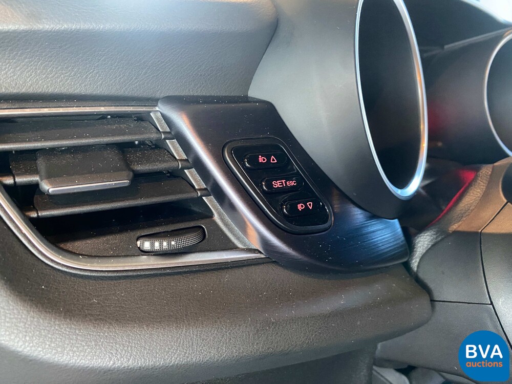 Alfa Romeo Giulietta 1.4T Distinctive 170hp 2011 -Org. NL-, 08-RSH-1.