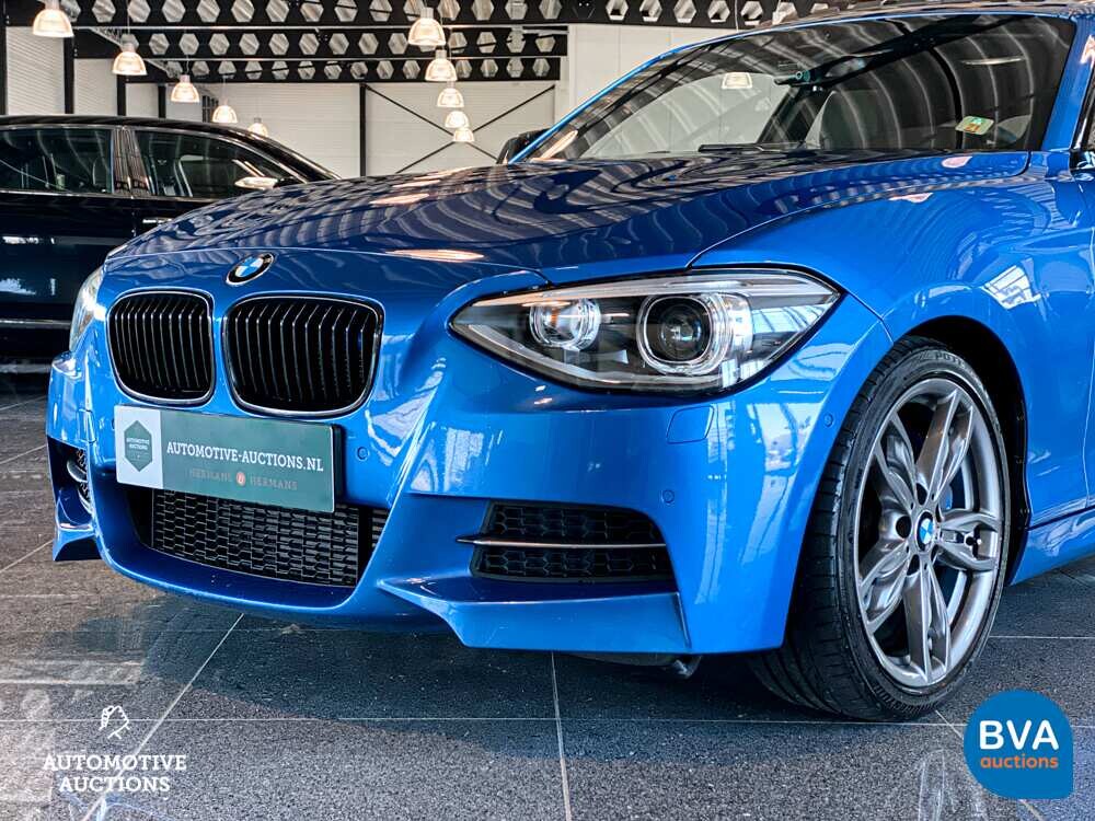 BMW M135i xDrive High Executive M-Performance 320hp 2013, XV-242-R.