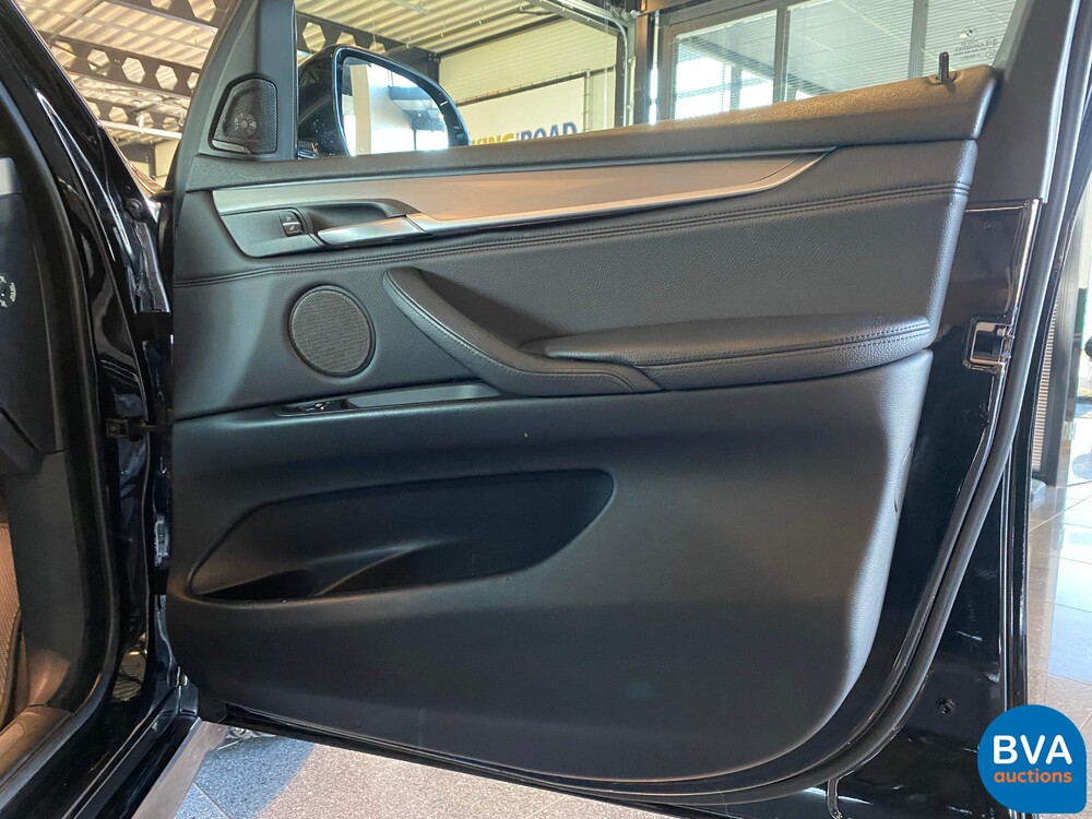 BMW X5 50i xDrive High Executive M-sport 449pk 2014, K-677-PF.