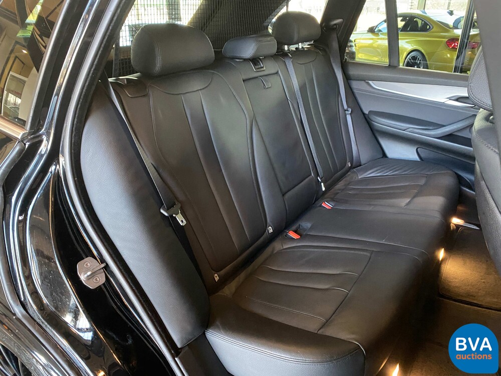 BMW X5 50i xDrive High Executive M-sport 449pk 2014, K-677-PF.