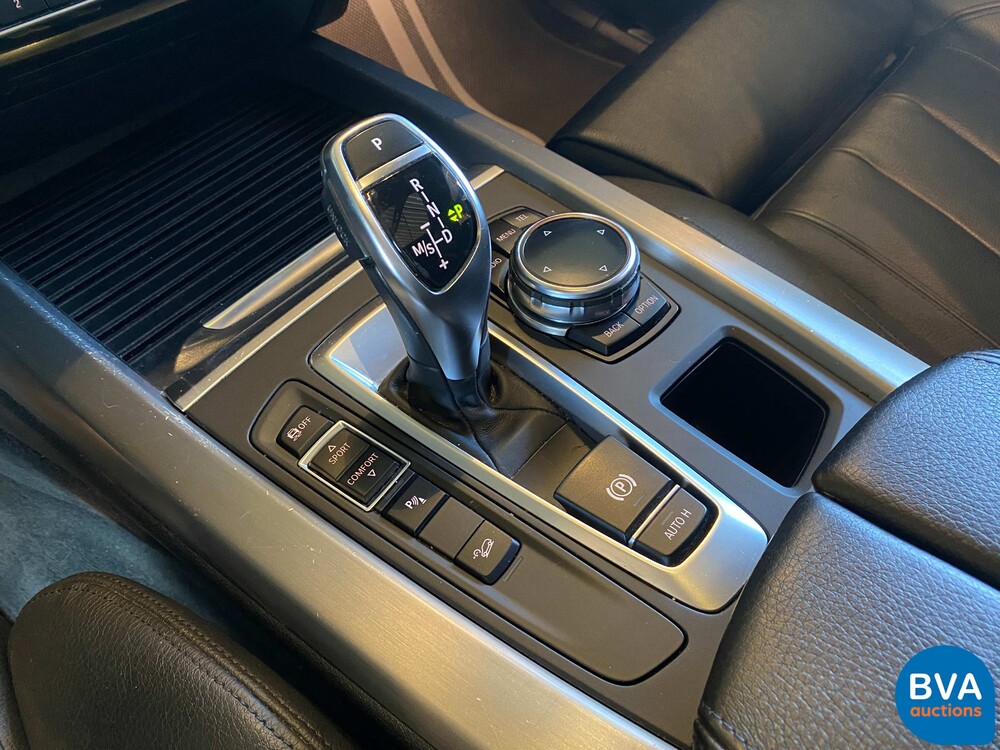 BMW X5 50i xDrive High Executive M-sport 449pk 2014, K-677-PF.