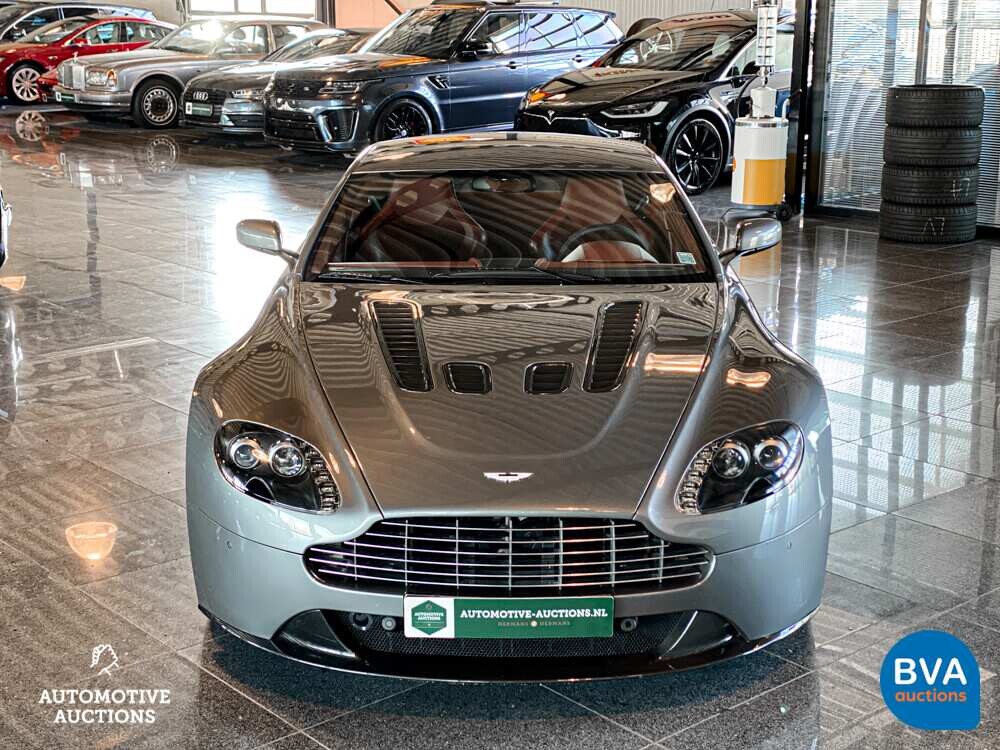 Aston Martin V12 Vantage 5.9 V12 -MANUAL GEARBOX- 571pk 2009, 29-TGB-5.