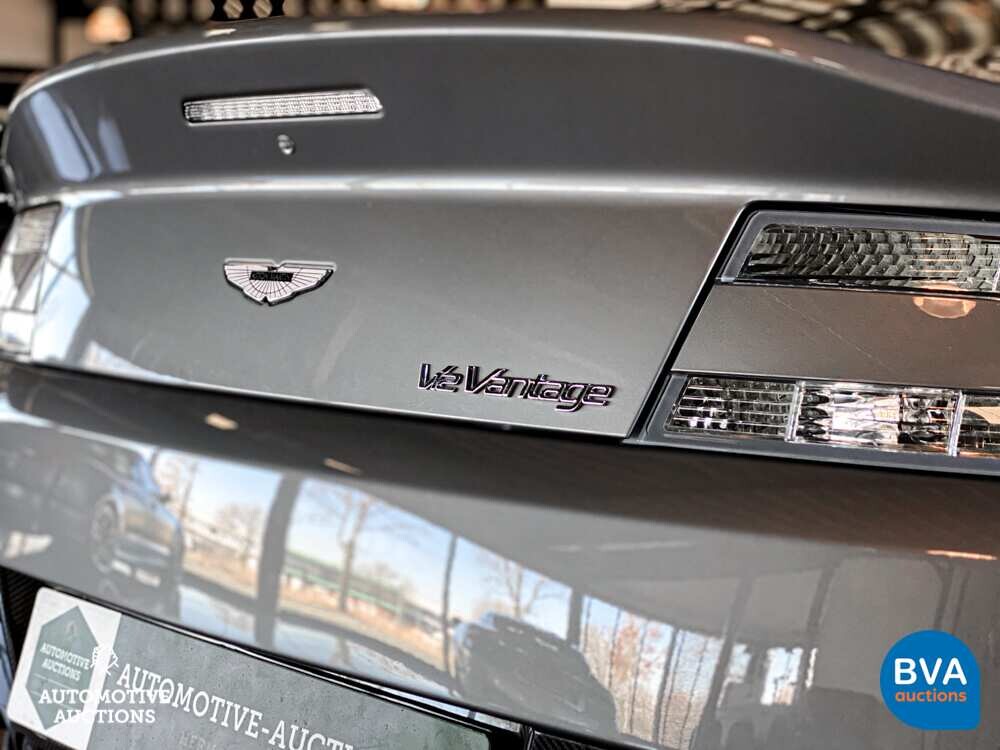 Aston Martin V12 Vantage 5.9 V12 -MANUAL GEARBOX- 571pk 2009, 29-TGB-5.