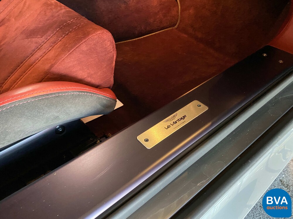 Aston Martin V12 Vantage 5.9 V12 -MANUAL GEARBOX- 571pk 2009, 29-TGB-5.