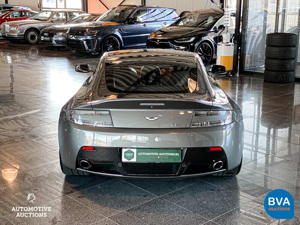 Aston Martin V12 Vantage 5.9 V12 -MANUAL GEARBOX- 571pk 2009, 29-TGB-5.