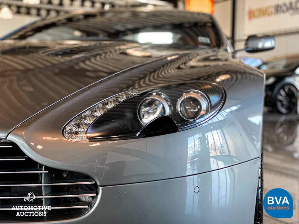 Aston Martin V12 Vantage 5.9 V12 -MANUAL GEARBOX- 571pk 2009, 29-TGB-5.